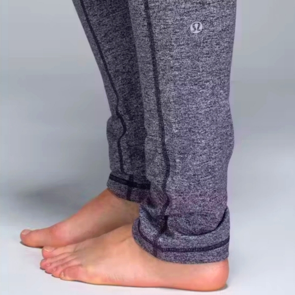 Lululemon "Skinny Will" drawstring leggings in heathered purple, size 6. - Picture 4 of 14
